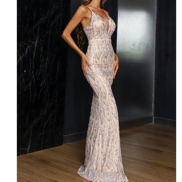 Luxe Sequin Plunging Neck High Waisted Cami Fitted Formal Wedding Dress - Picture 3 of 5